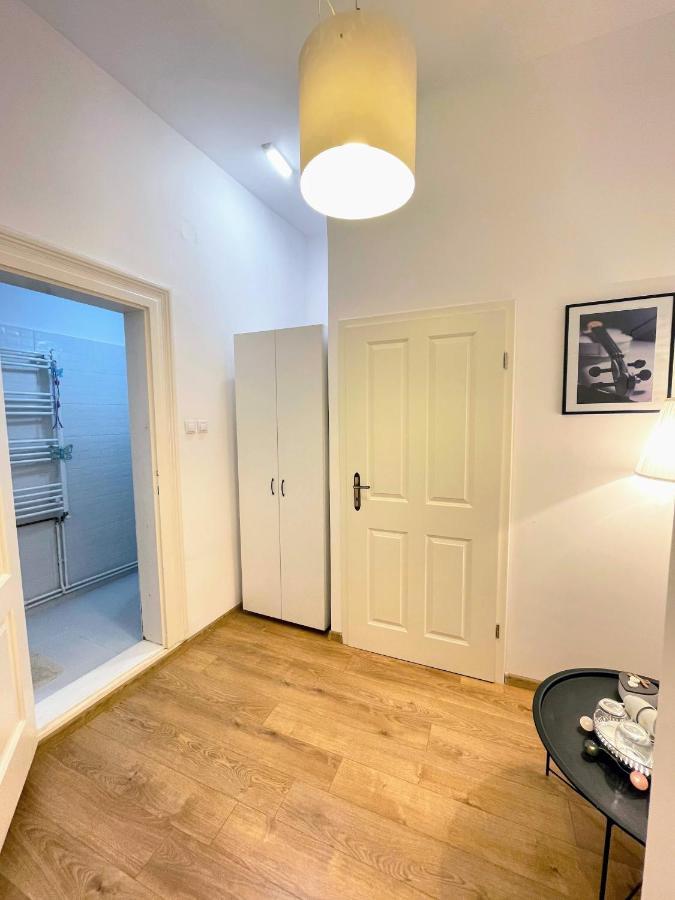 Apartament Plopilor Studios Sibiu Esterno foto