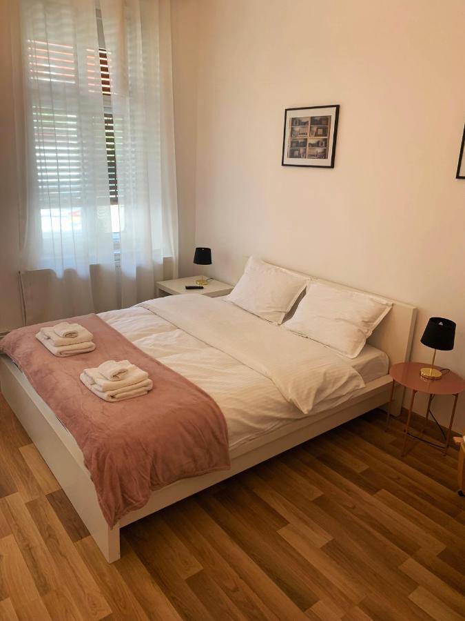 Apartament Plopilor Studios Sibiu Esterno foto