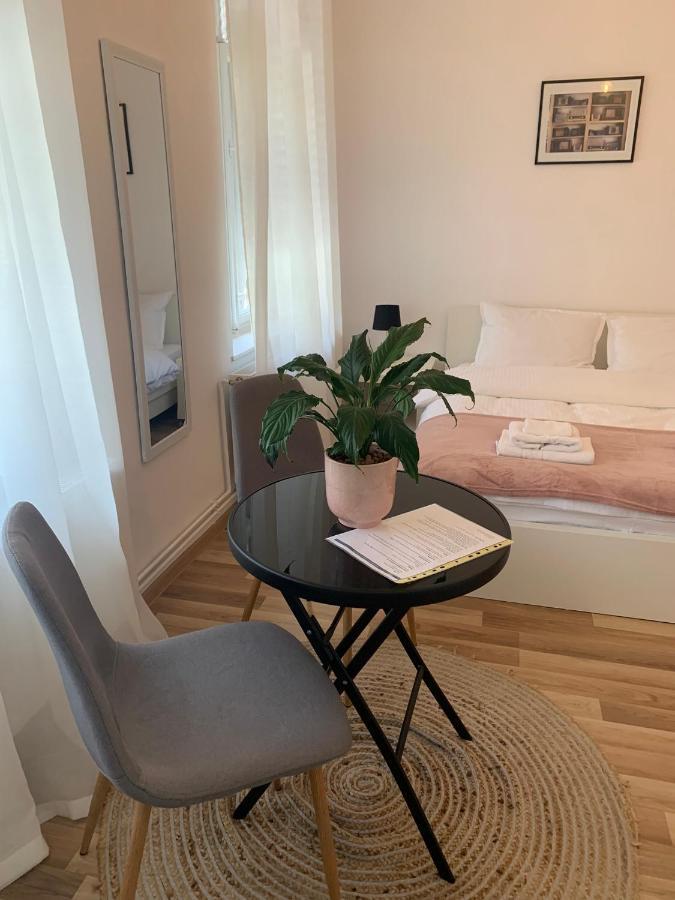 Apartament Plopilor Studios Sibiu Esterno foto